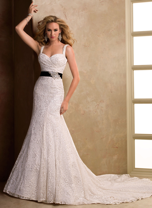 Maggie Sottero Wedding Dress