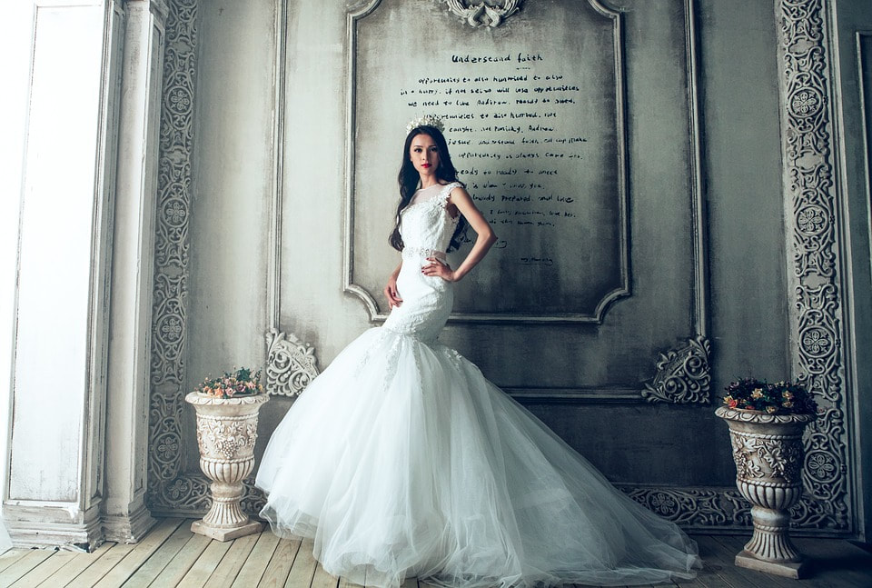 Wedding dress